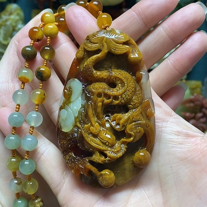 岫玉未镶嵌吊坠(赠链)