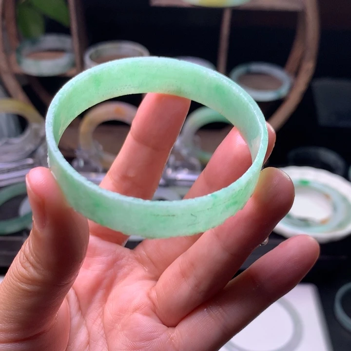 未镶嵌翡翠定制翡翠