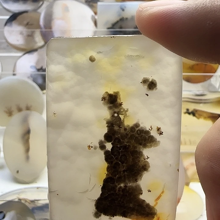 未镶嵌玛瑙/玉髓珠宝奇石