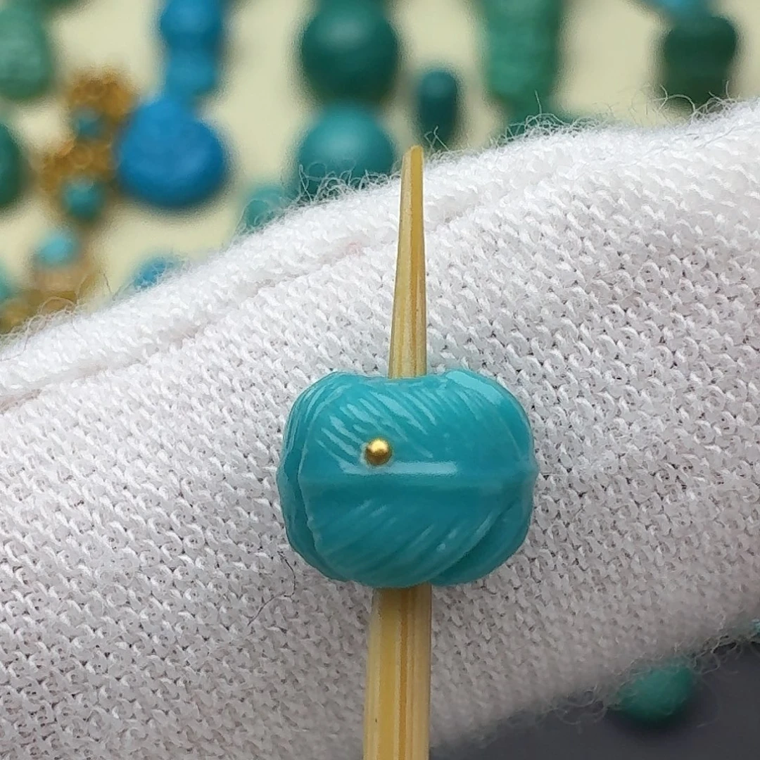 绿松石未镶嵌羽毛汉堡6.6