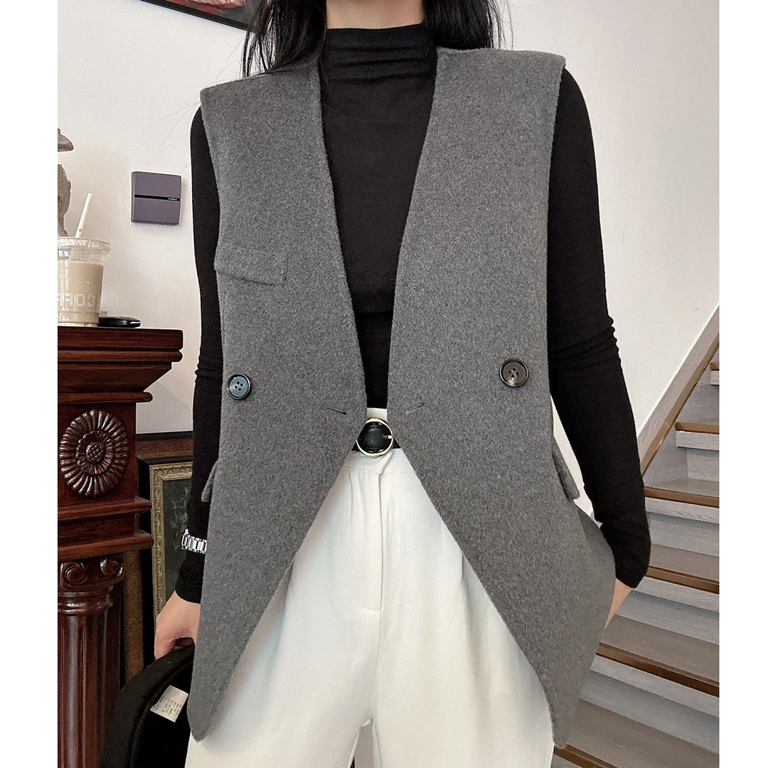 羊毛马甲百搭纽扣女四季通用厚款马夹秋冬气质简约轻奢