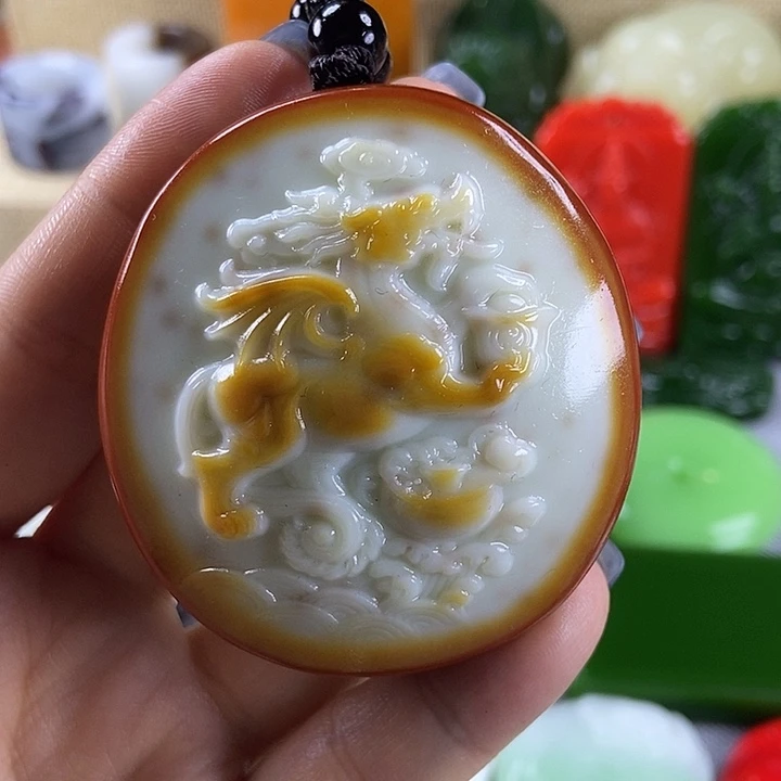 和田玉未镶嵌颈饰璀***力