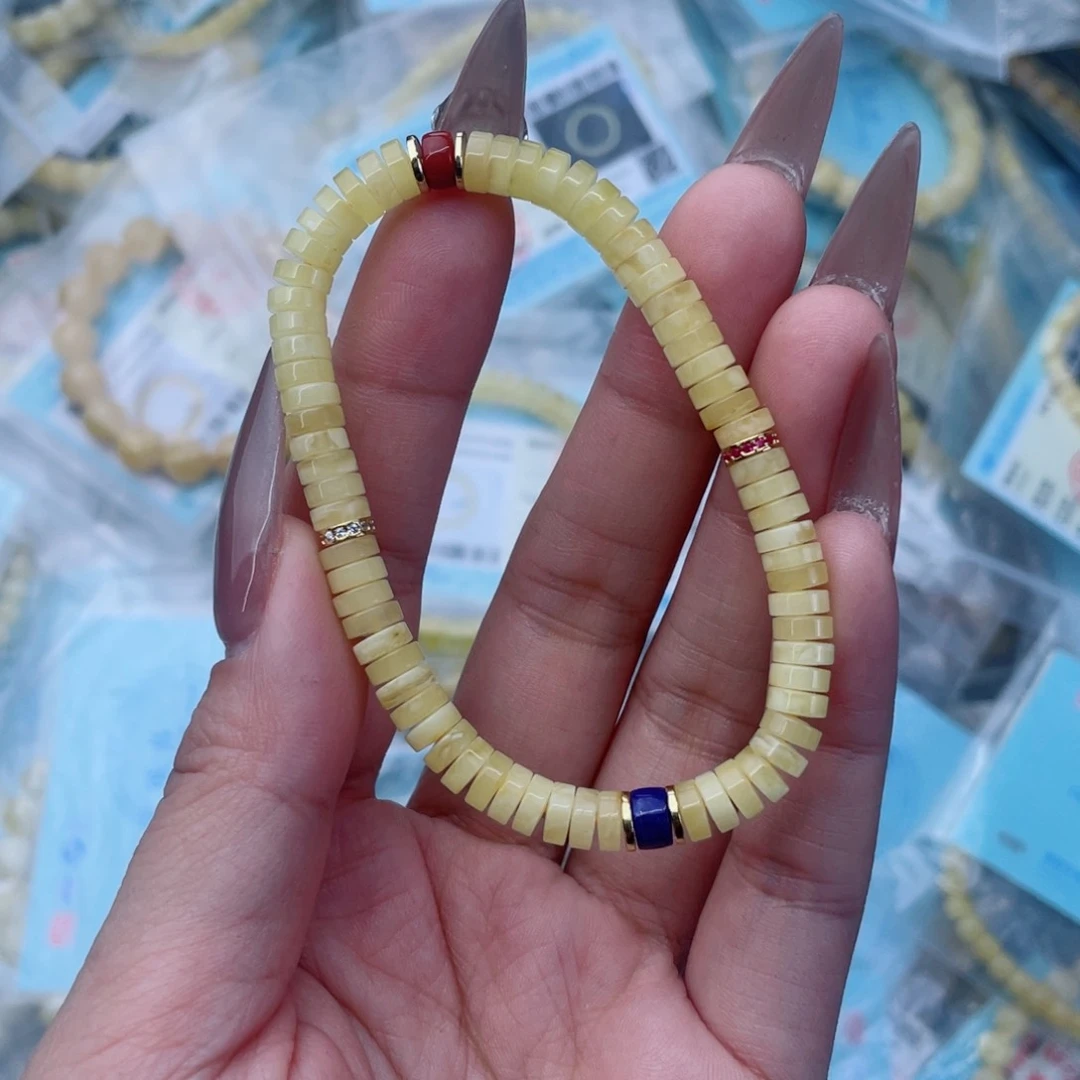 蜜蜡裸石未镶嵌蜜蜡18