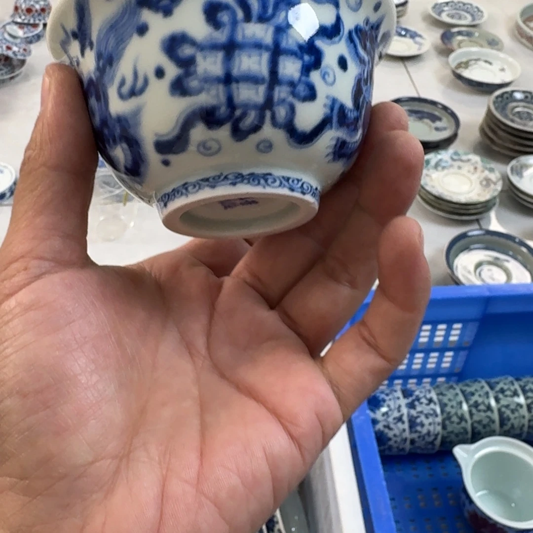 摆件陶青花狮子大压手