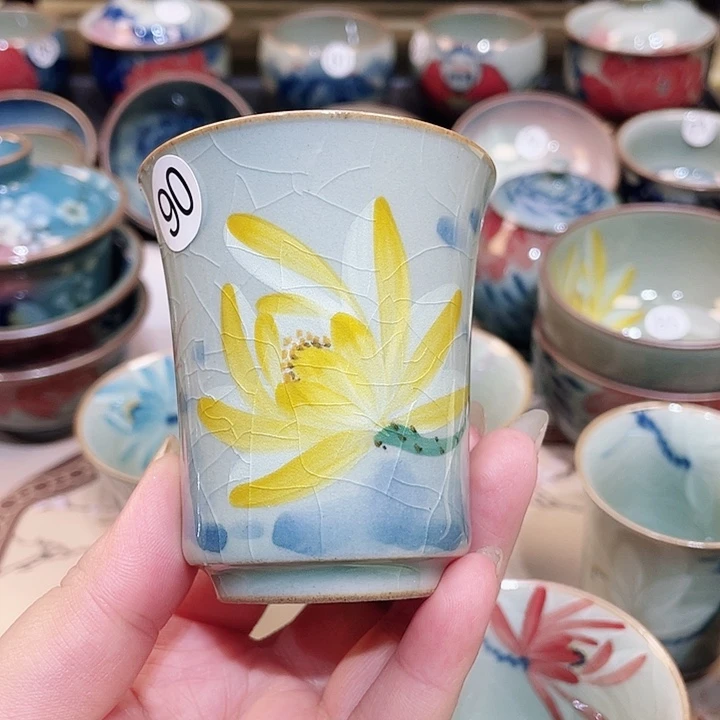 霞**晖景德镇陶瓷博物有限公司