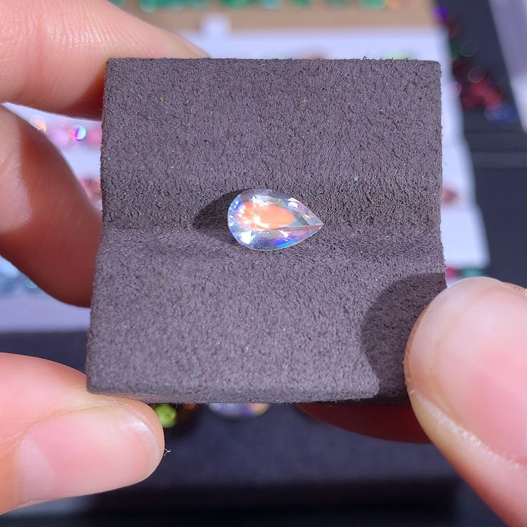 月光石裸石未镶嵌1.09ct
