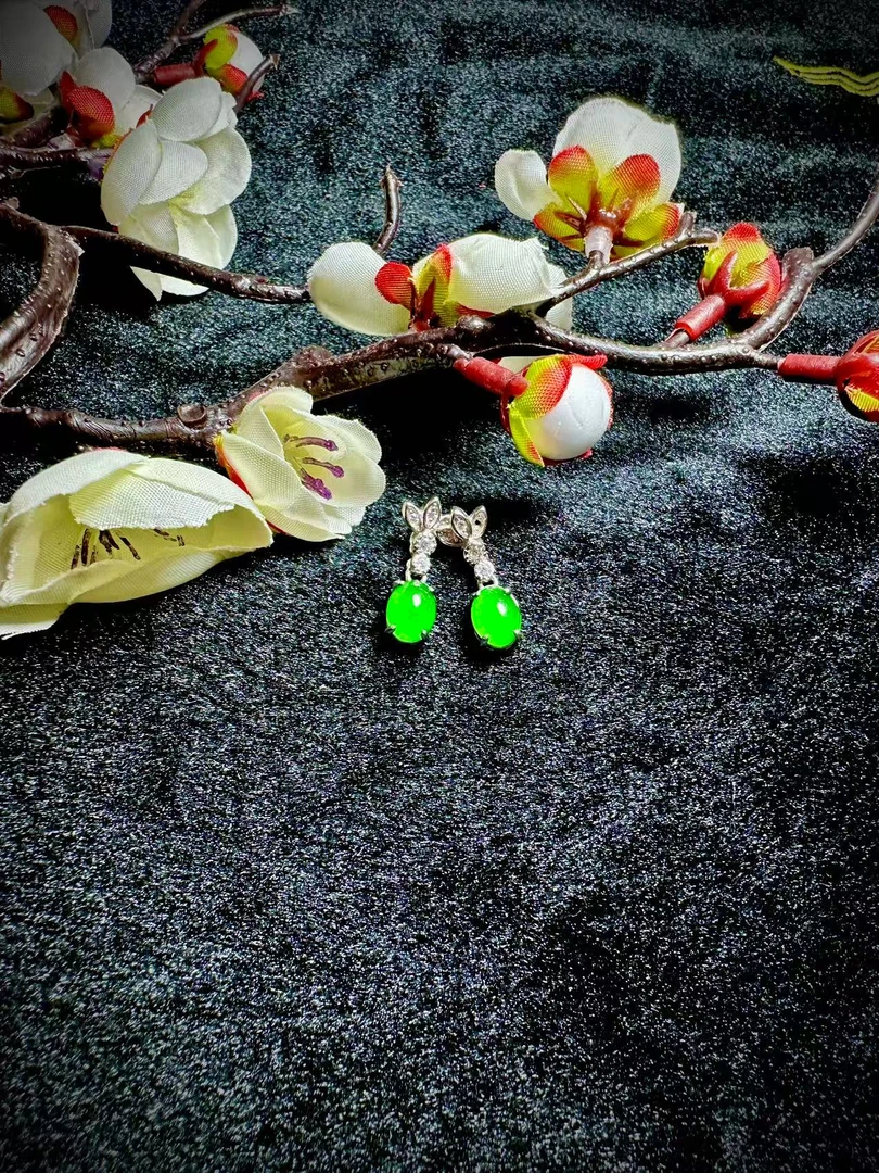 【椭圆】天然A货翡翠耳钉多样性发货