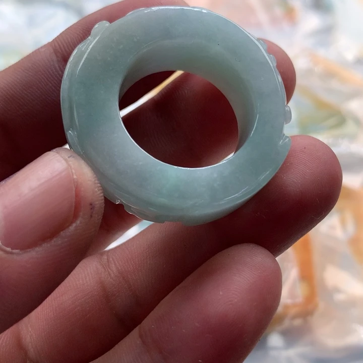 翡翠未镶嵌颈饰保真天然a货翡翠