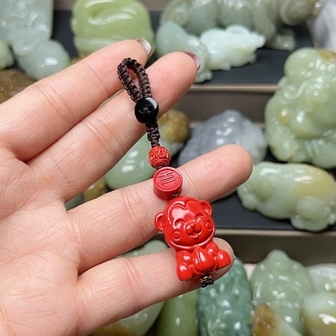 颈饰未镶嵌和田玉龍**神