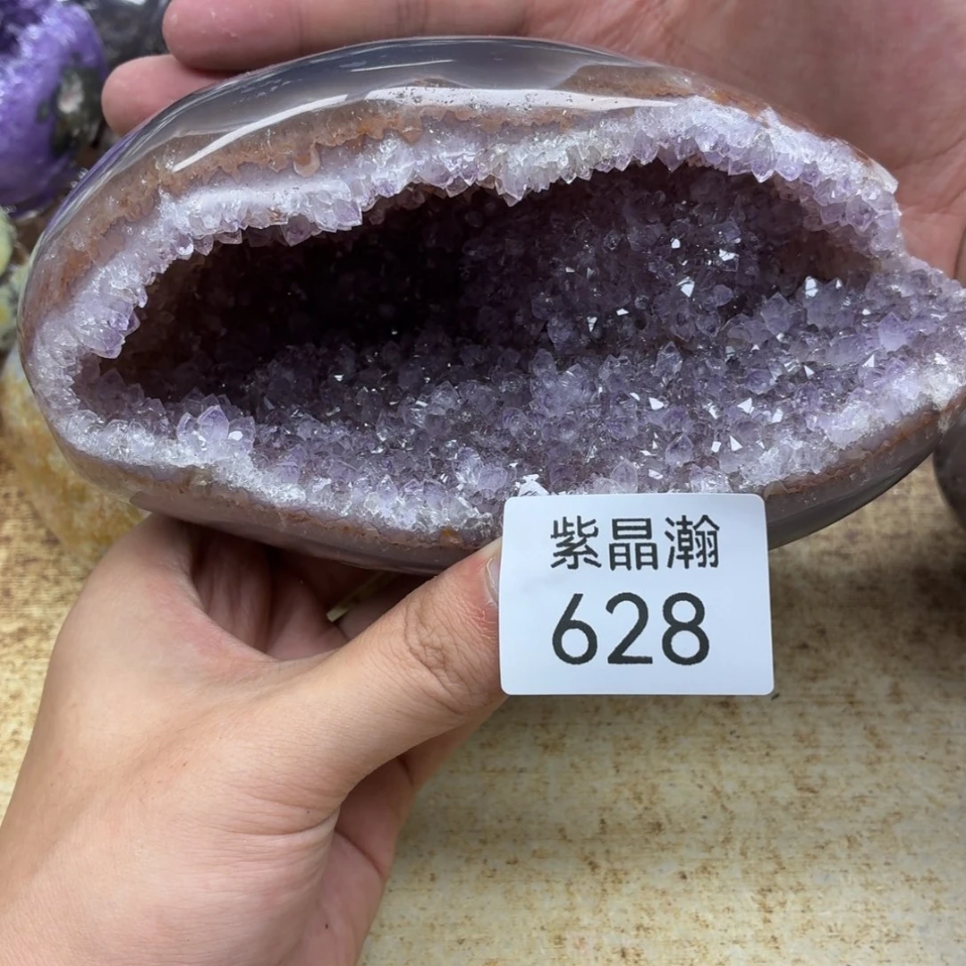 未镶嵌水晶大型摆件（非配饰）