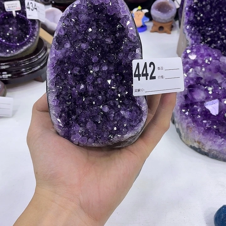 水晶大型摆件（非配饰）未镶嵌