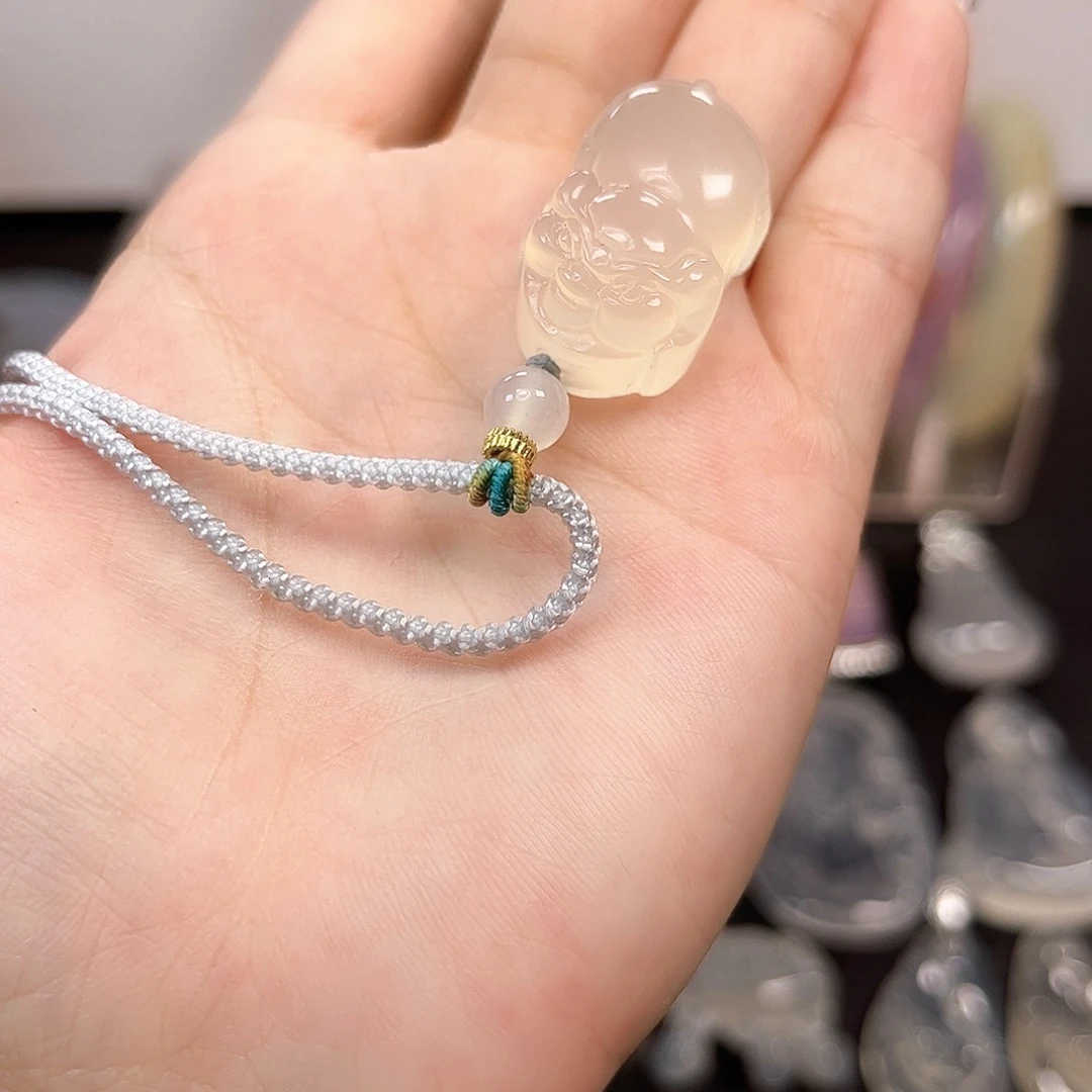 玛瑙/玉髓颈饰未镶嵌