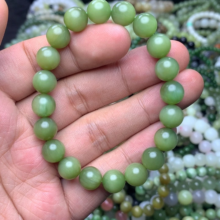 和田玉未镶嵌手串黑羊洞碧玉