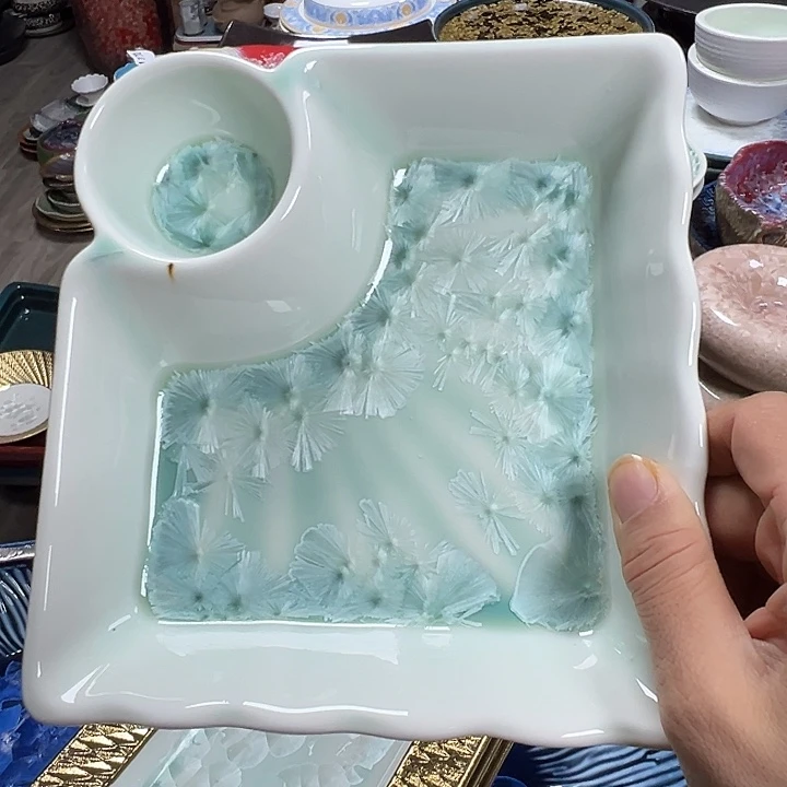 陶本店现有消费满二十包邮的