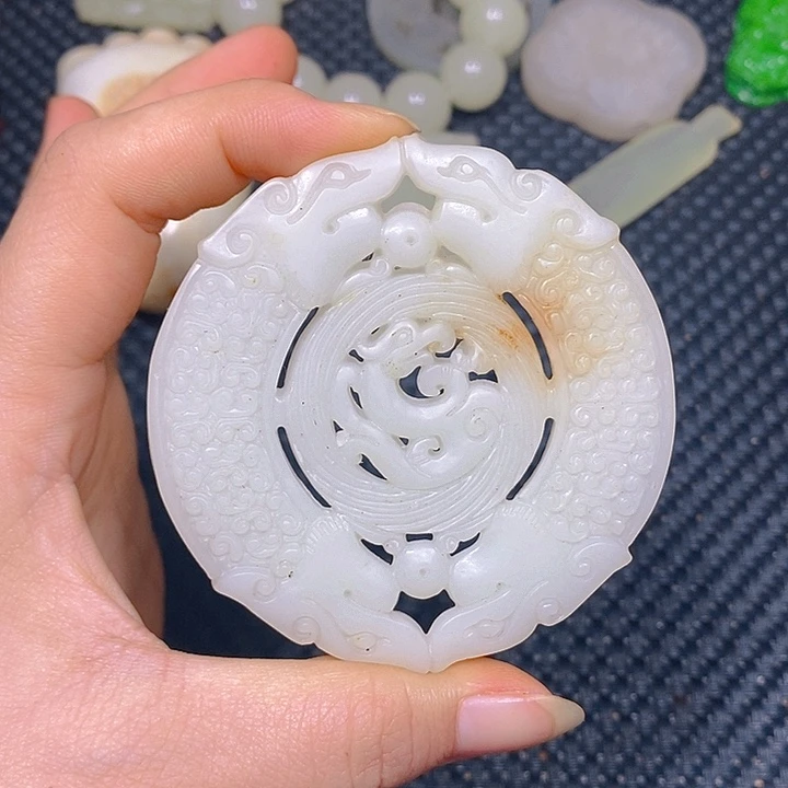 未镶嵌和田玉挂件