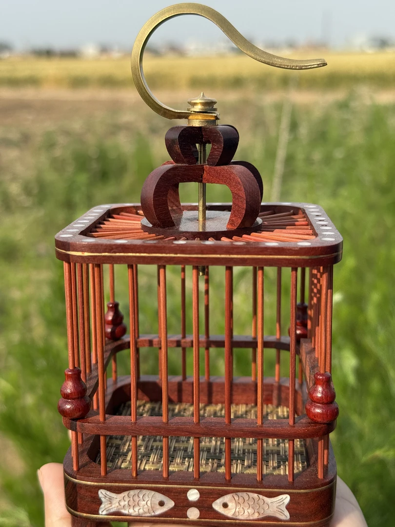 精品血檀手工贝壳镶嵌蝈蝈蝈蝈笼子精品笼子