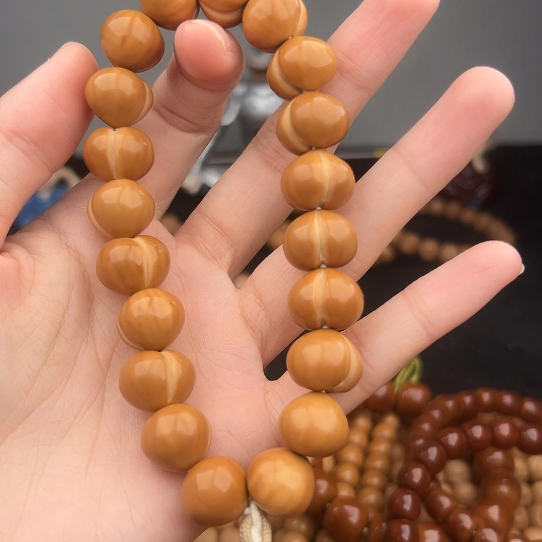 D***i手串猴头核桃全品屁桃15.8