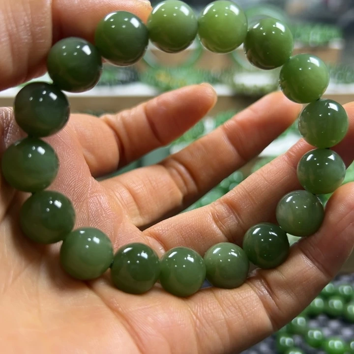 未镶嵌手链和田玉（碧玉）
