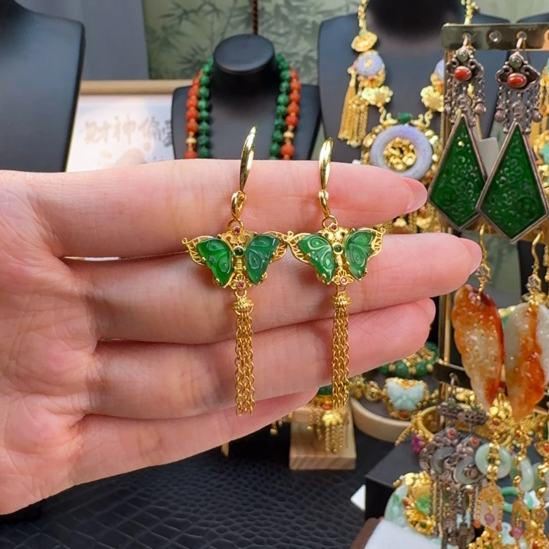 翡翠未镶嵌颈饰福利耳坠