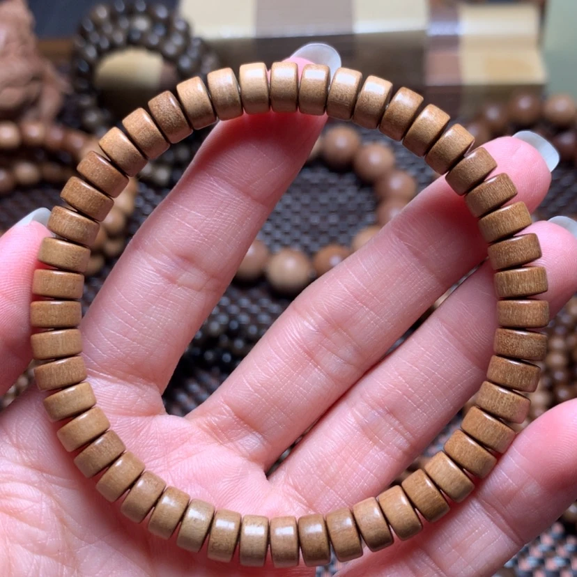 【闪购商品】檀香木手串/手链7*4顺纹福利款