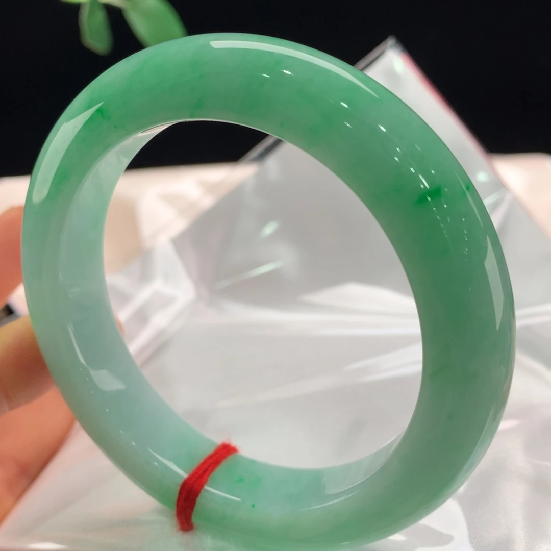 翡翠未镶嵌手镯0363