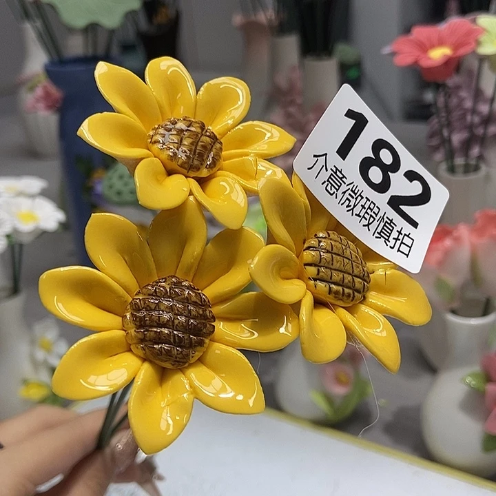 陶瓷纯手工捏花设计