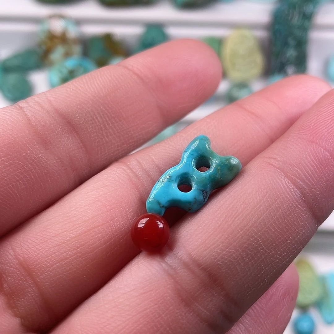 南红玛瑙未镶嵌颈饰