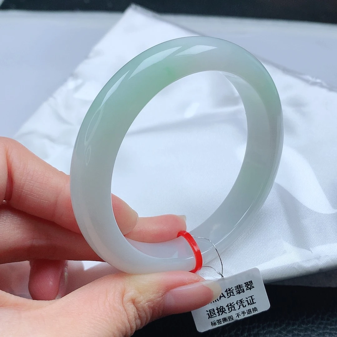 翡翠手镯未镶嵌57➕圈