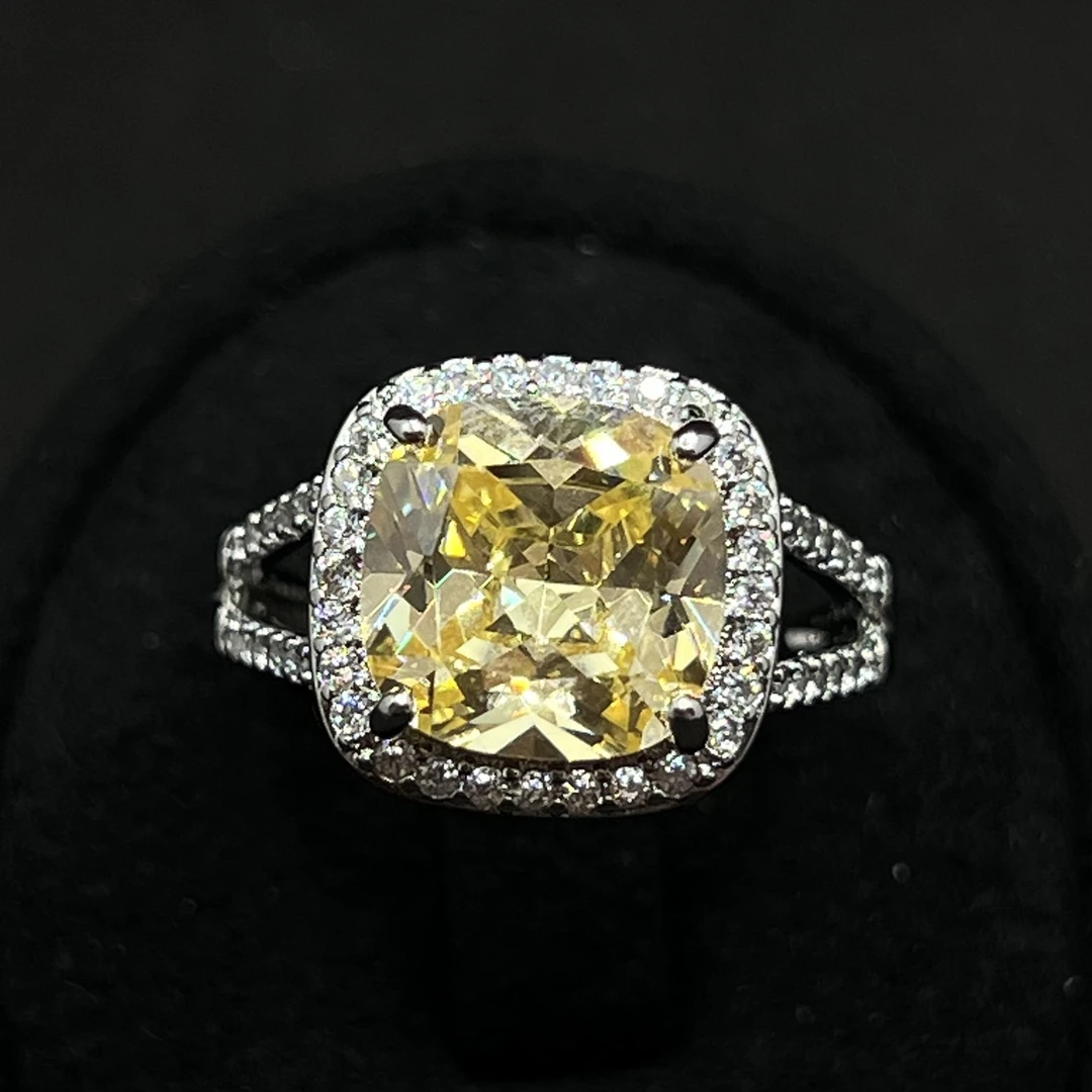 合金莫桑石戒指 金色黎明-弗兰德斯切黄钻戒指