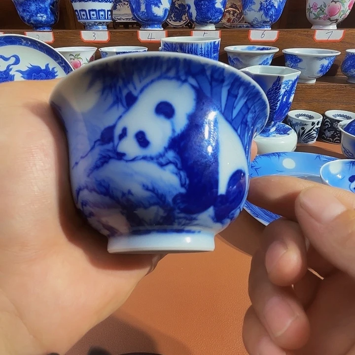 熊***猫青花手工手绘盖碗