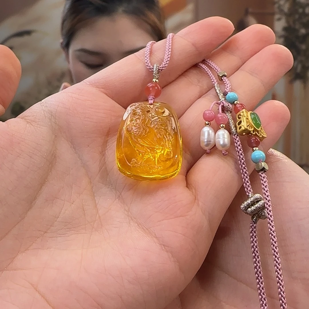 蜜蜡未镶嵌吊坠(赠链)