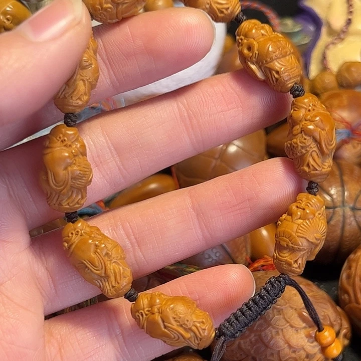 橄榄核手串/手链站立财神1.2