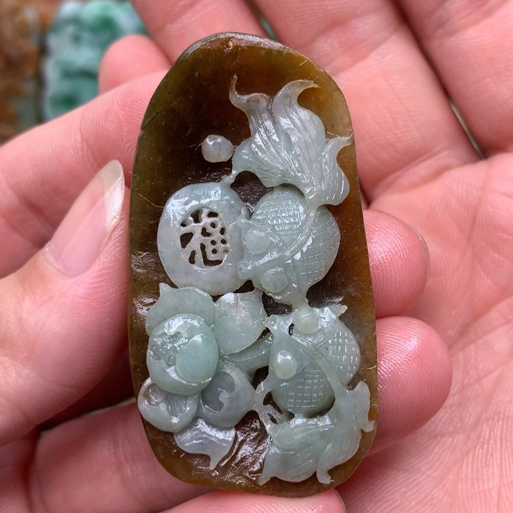 定制翡翠未镶嵌翡翠