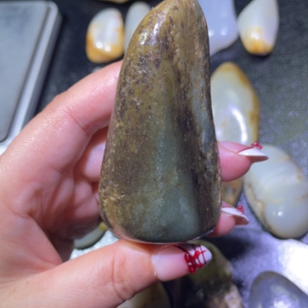 【闪购商品】颈饰未镶嵌和田玉