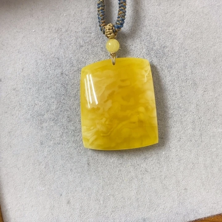 蜜蜡裸石未镶嵌吊坠