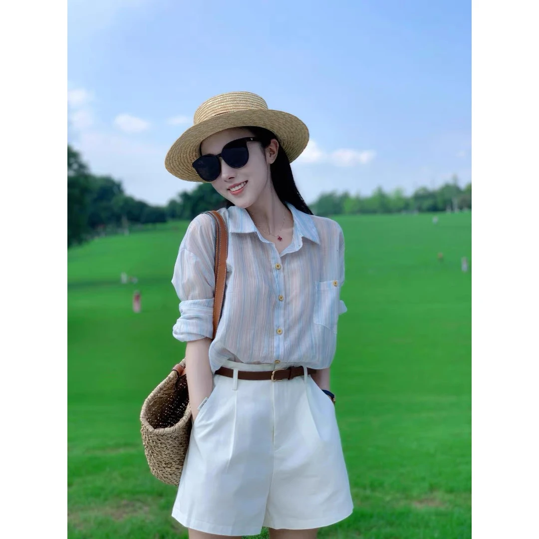 夏上新时尚小个子减龄时髦洋气蓝色防晒衬衫短裤两件套装女