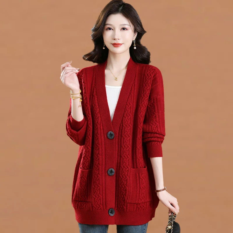 加肥加大码外搭毛衣外套女胖mm早春2025新款慵懒风显瘦针织开衫厚