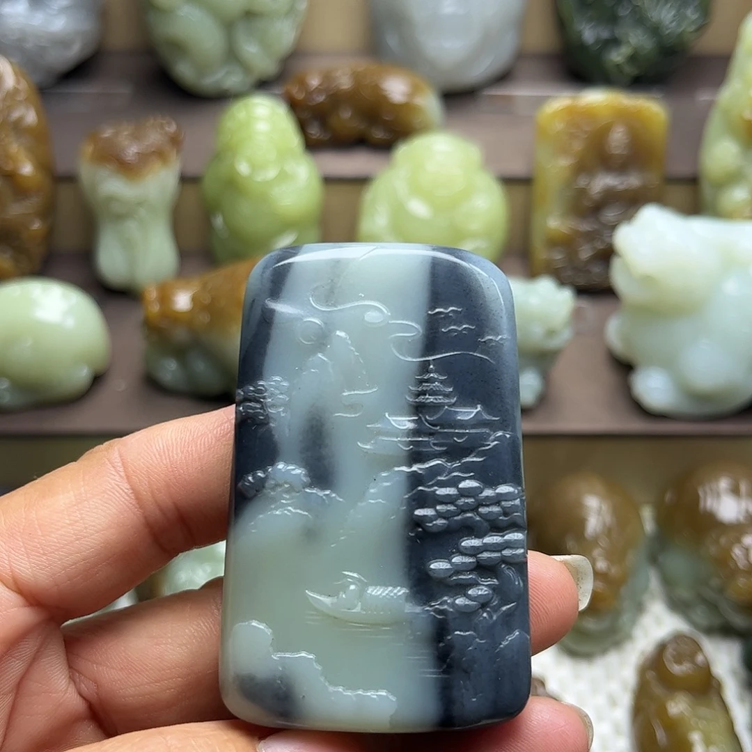 和田玉未镶嵌挂件