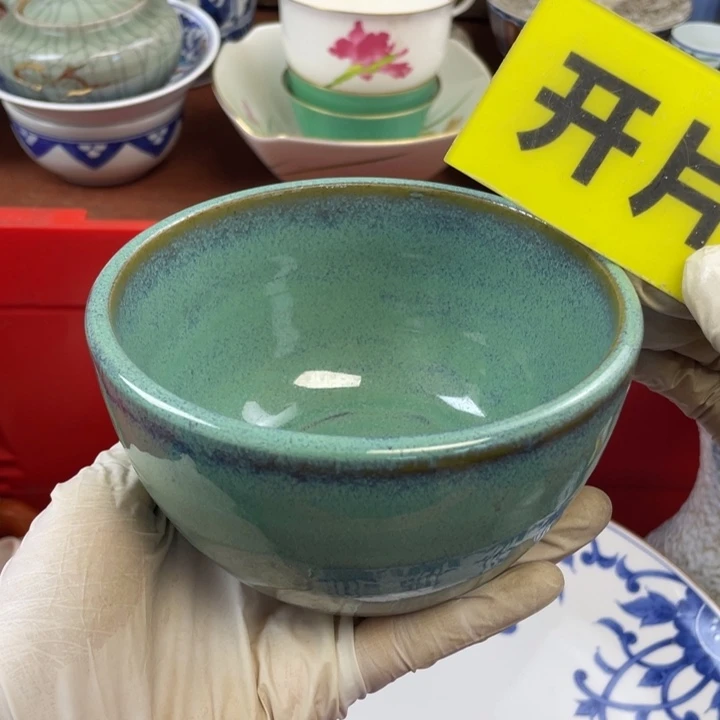 他家瓷器真美…开播了