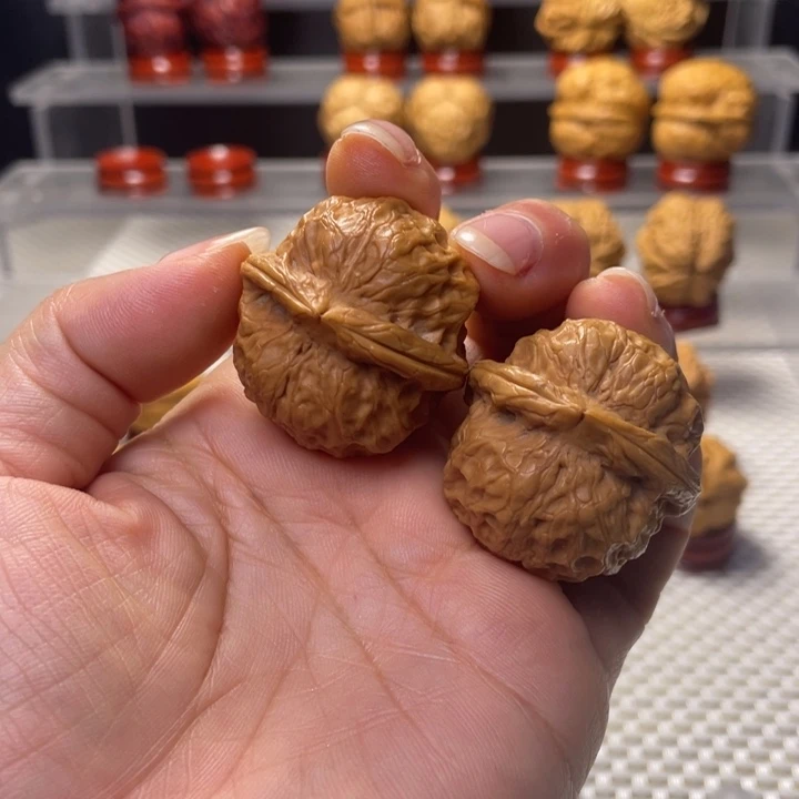 文玩核桃把件30粗筋大铁锤