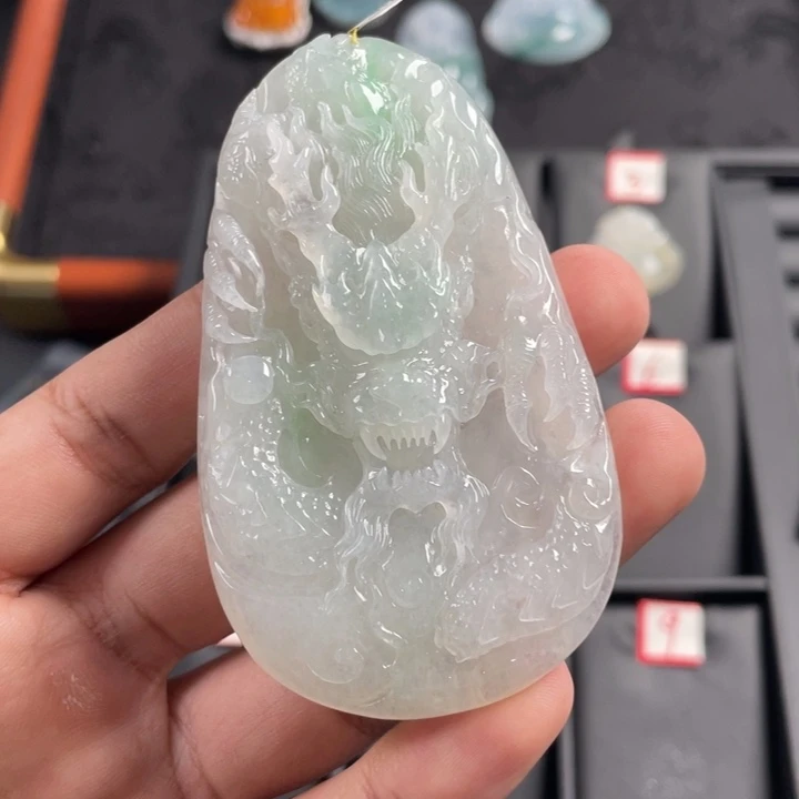 翡翠未镶嵌挂件翡翠首饰