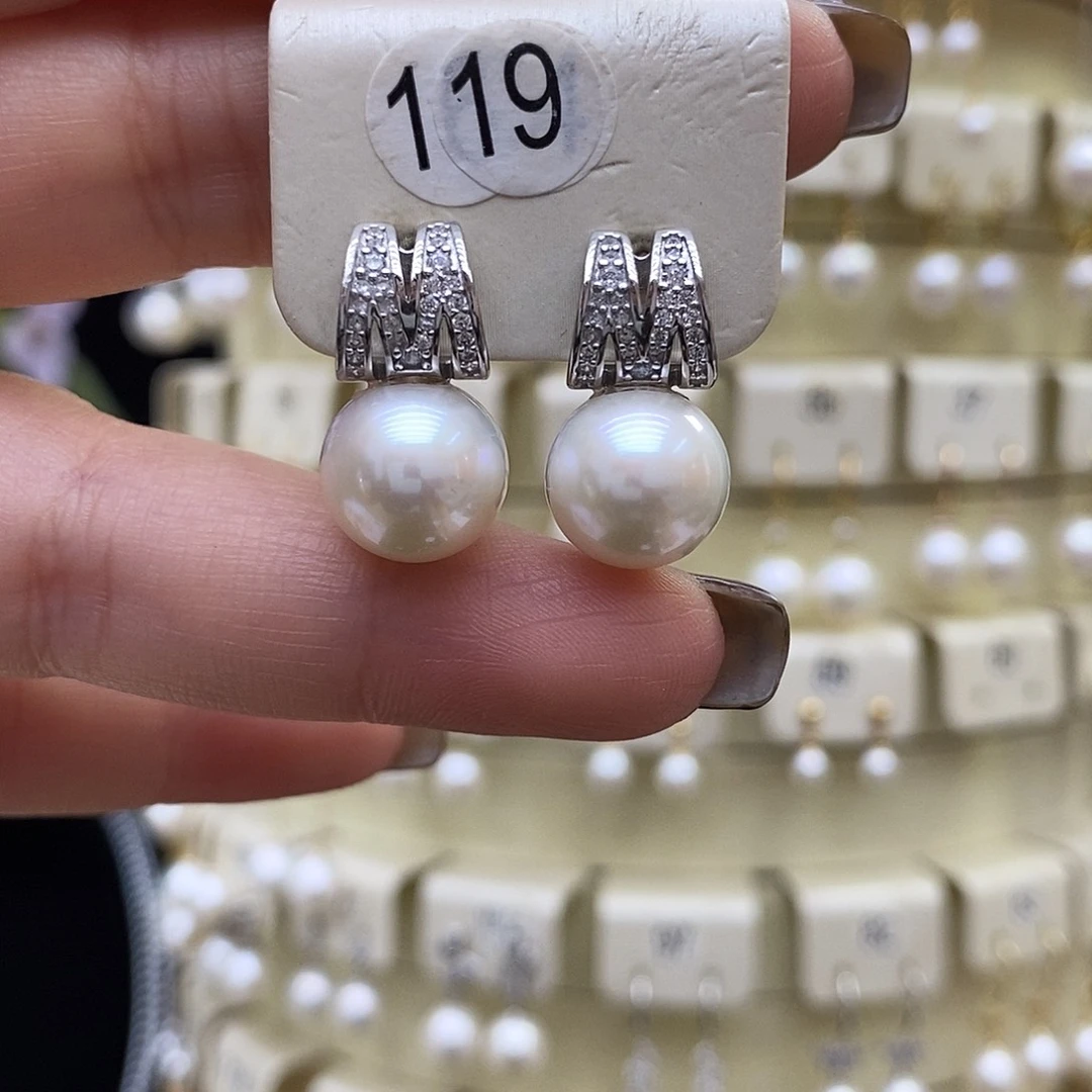 银S925镶嵌耳饰淡水珍珠