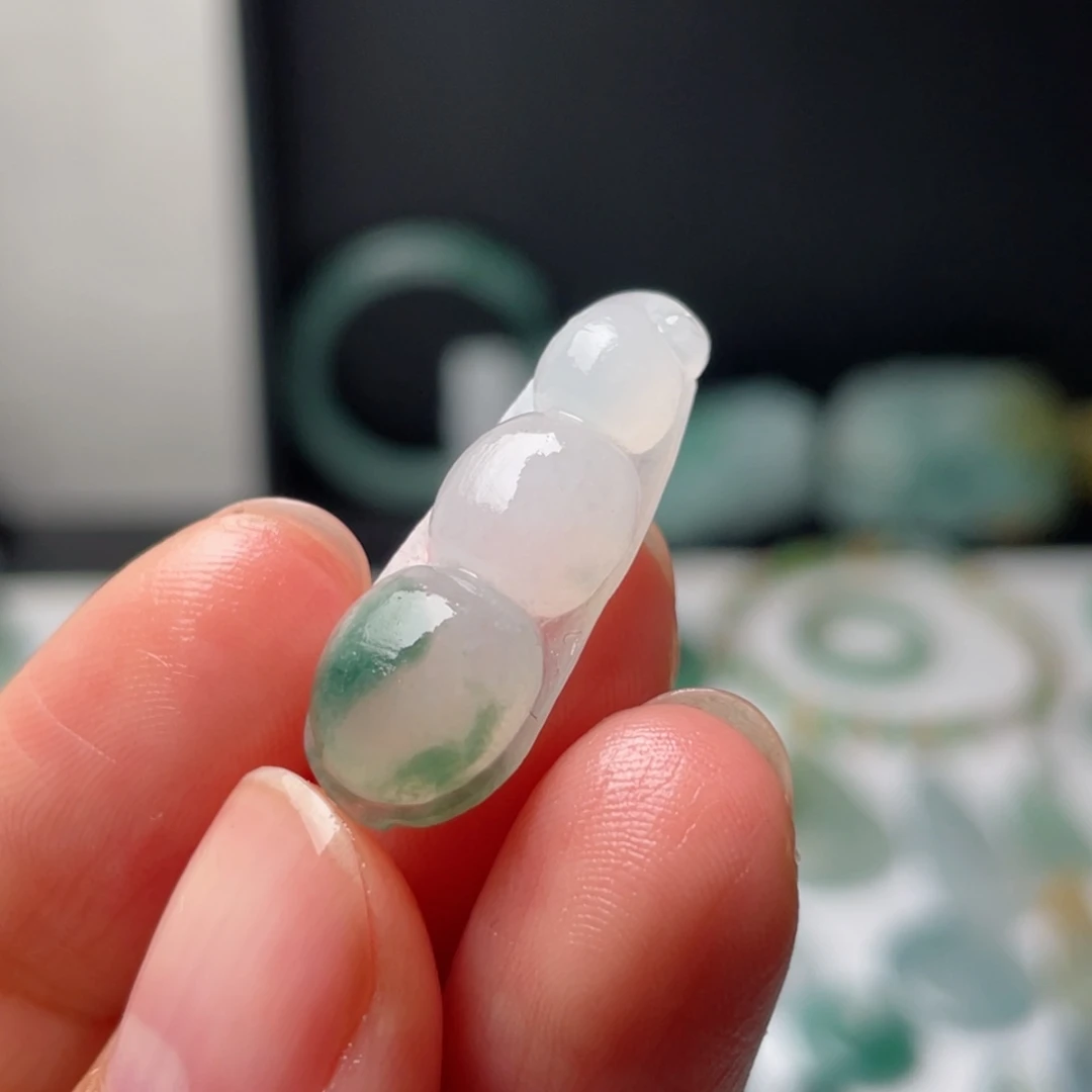 定制翡翠未镶嵌天然翡翠