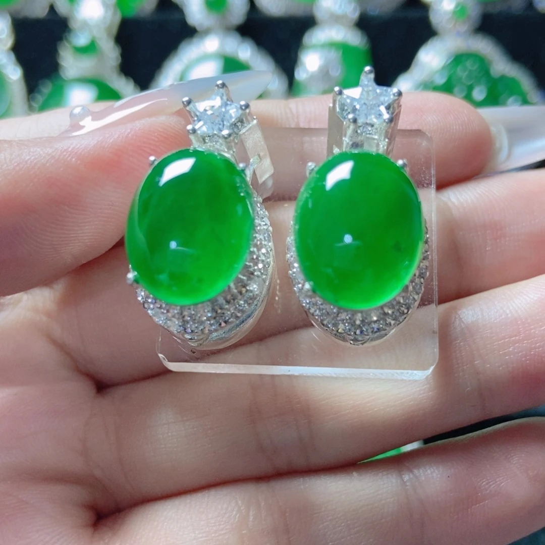 翡翠未镶嵌颈饰