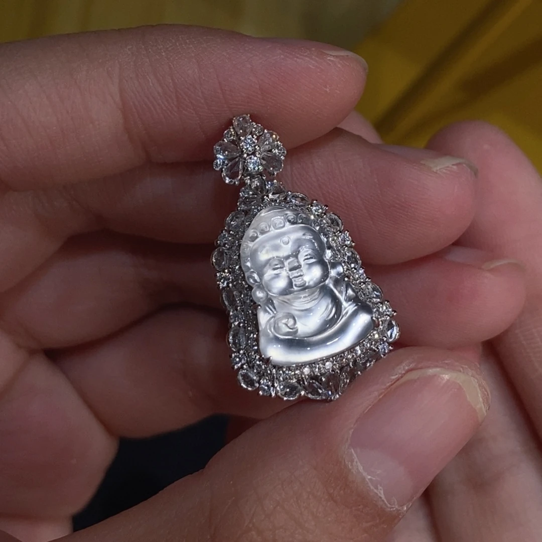 翡翠18K金镶嵌颈饰天然缅甸A货翡翠