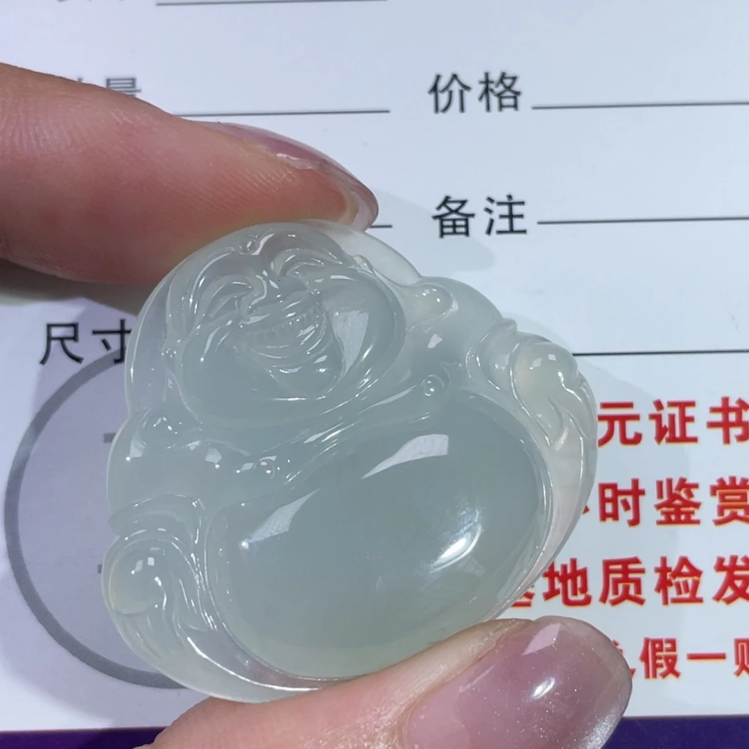 翡翠未镶嵌颈饰阿**啊佛公