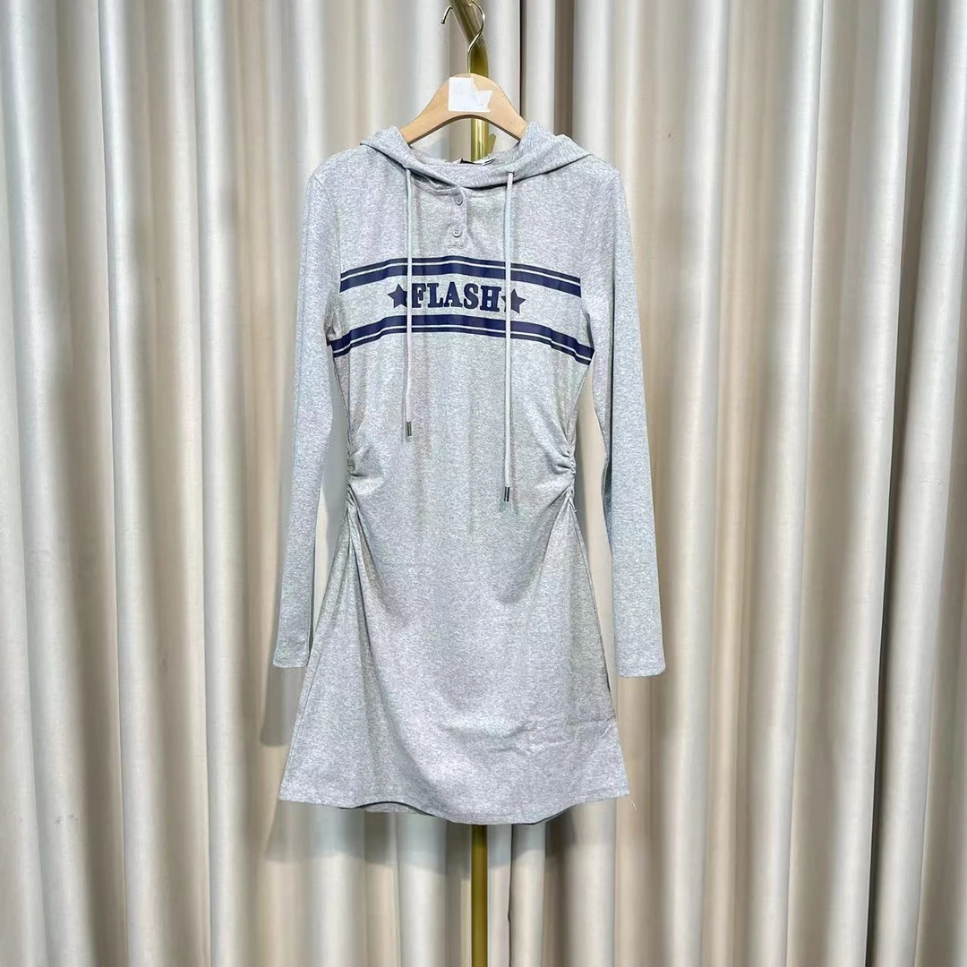 Z345小个子甜辣风修身显瘦包臀裙女春装连帽卫衣裙性感辣妹连衣裙