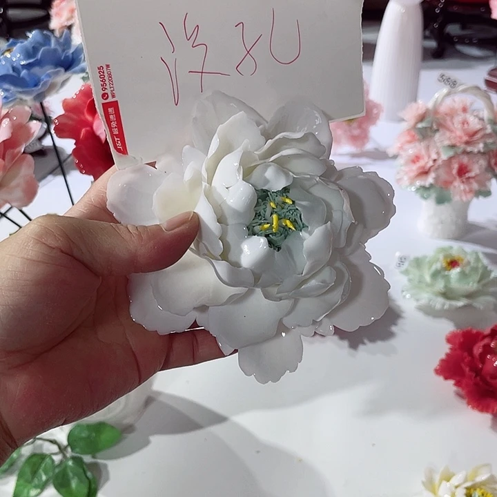 瓷片德化工厂陶瓷手工捏花