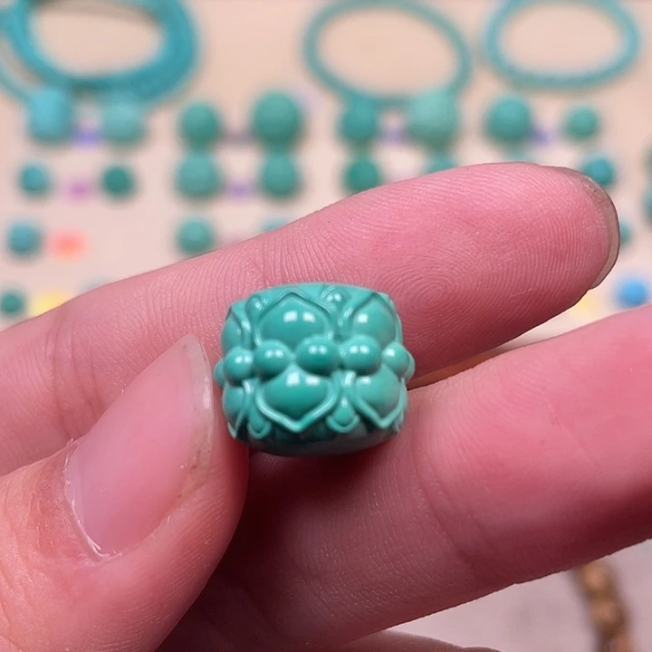 云见家匠心手工雕刻配饰，尺寸14.8