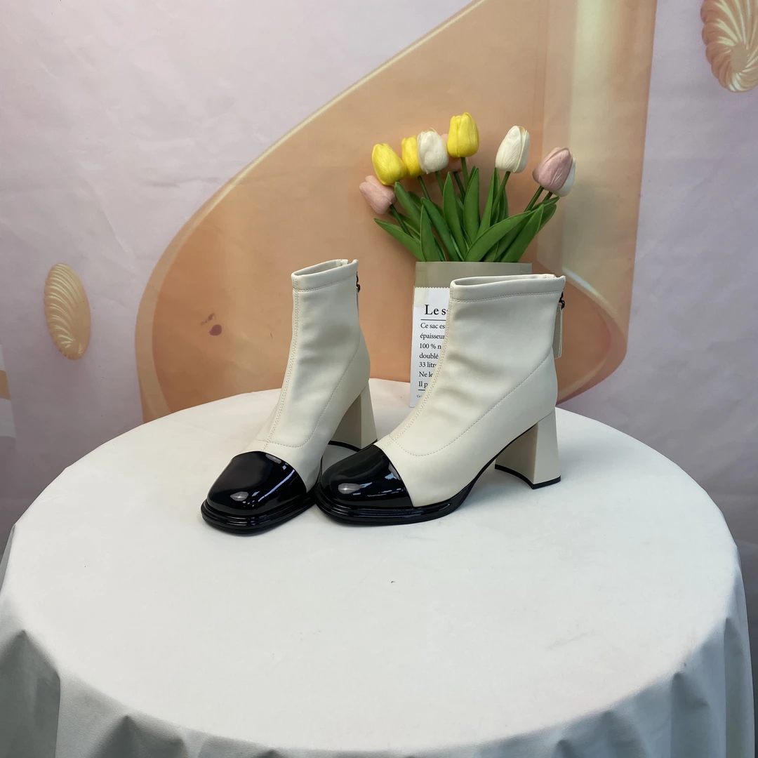 8305秋冬时尚气质百搭拼接粗跟加绒短靴F